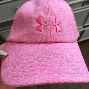 Hot Pink Under Armour Hat💕 Excellent condition